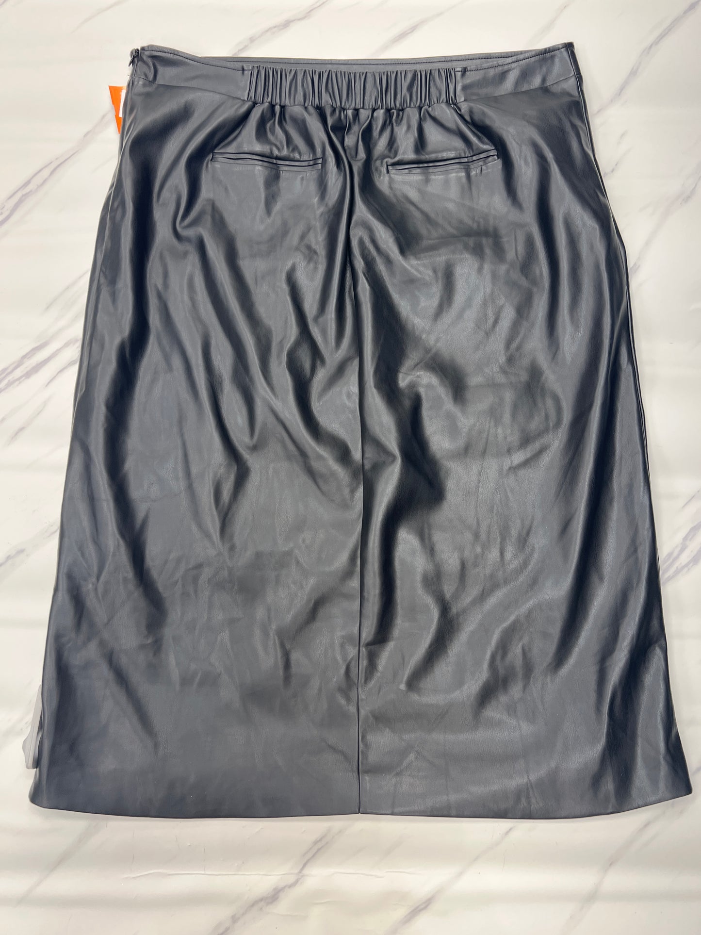 Skirt Maxi By Clothes Mentor In Black, Size: 3x