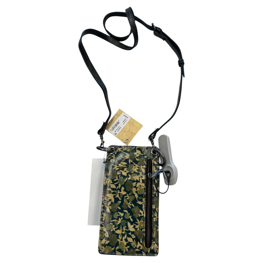 Crossbody Designer By Patricia Nash In Green & Yellow, Size:Small