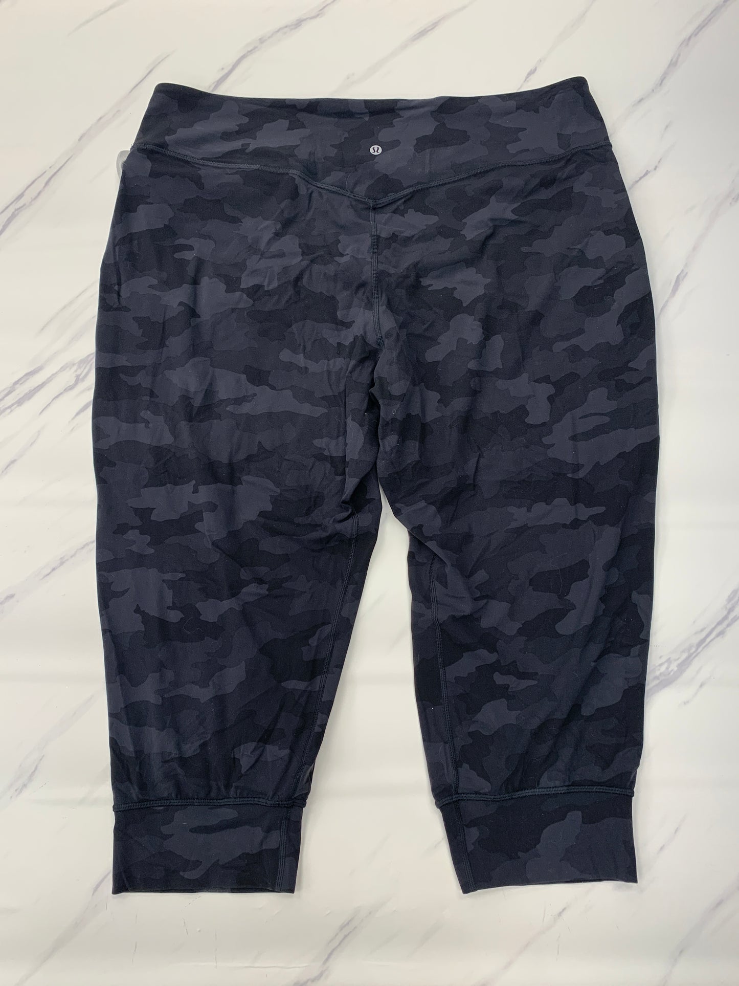 Athletic Pants By Lululemon In Camouflage Print, Size: 20