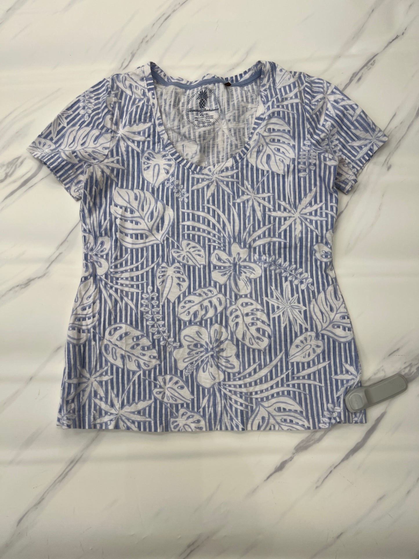 Top Short Sleeve Basic By Tommy Bahama In Blue & White, Size: Xs