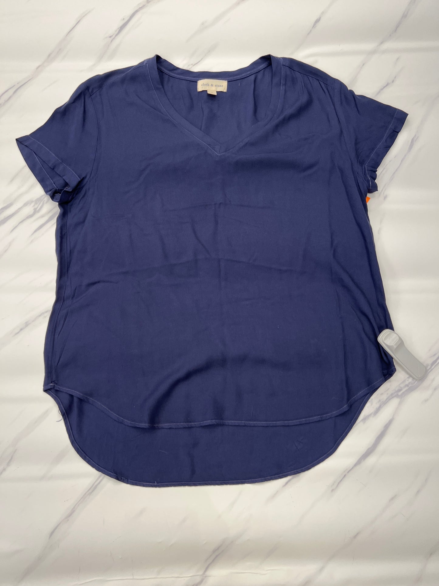 Top Short Sleeve Basic By Cloth & Stone In Blue, Size: L