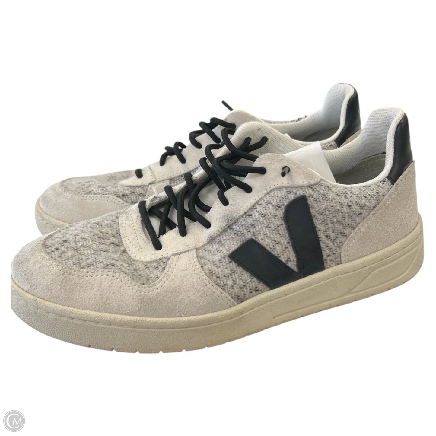Shoes Sneakers By Veja In Grey, Size: 10
