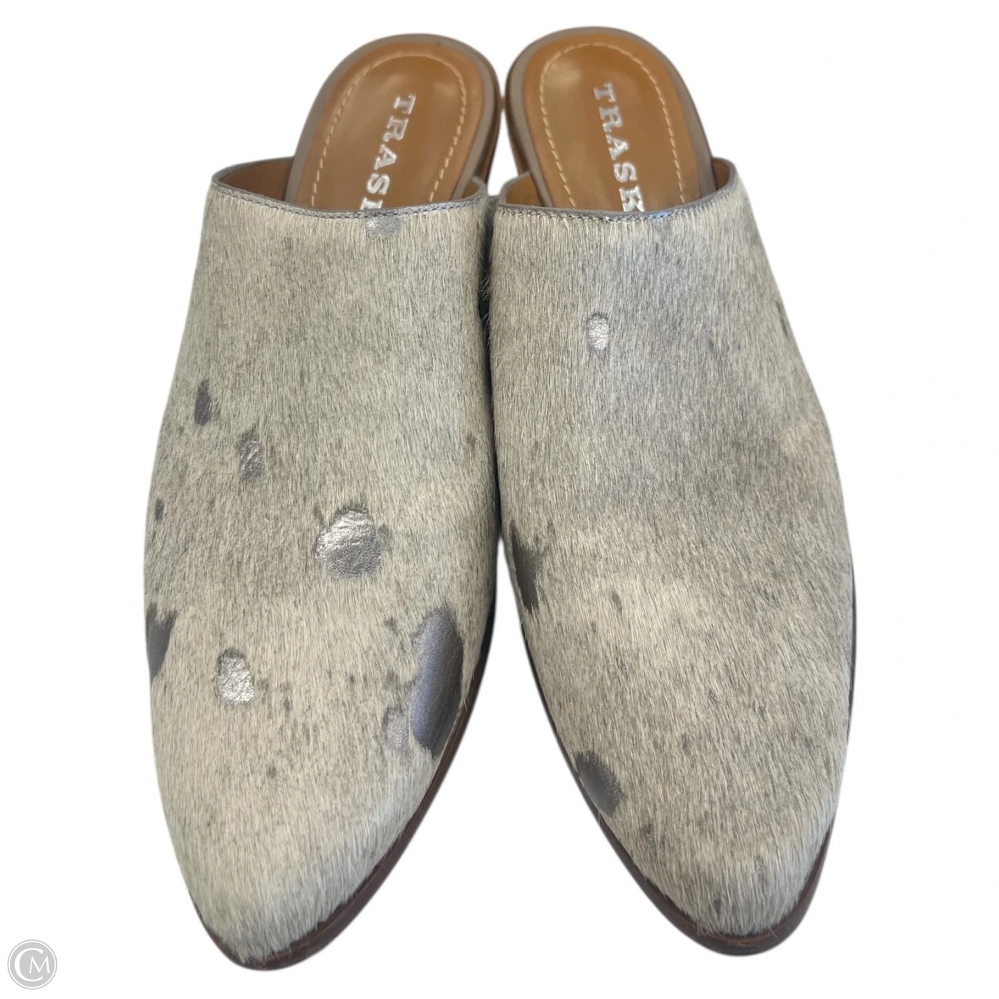 Shoes Flats By Cmb In Animal Print, Size: 9