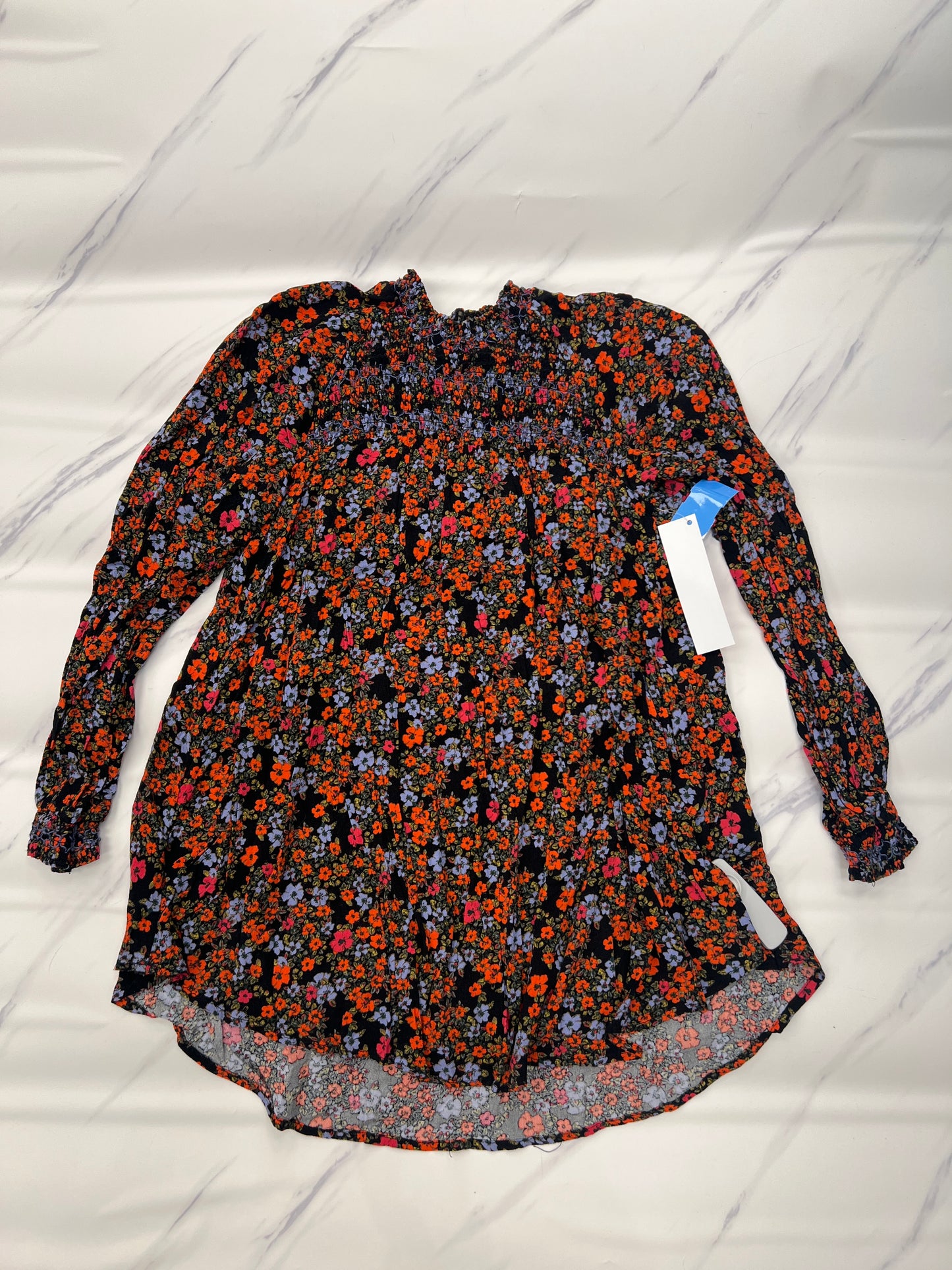 Top Long Sleeve By Free People In Floral, Size: S