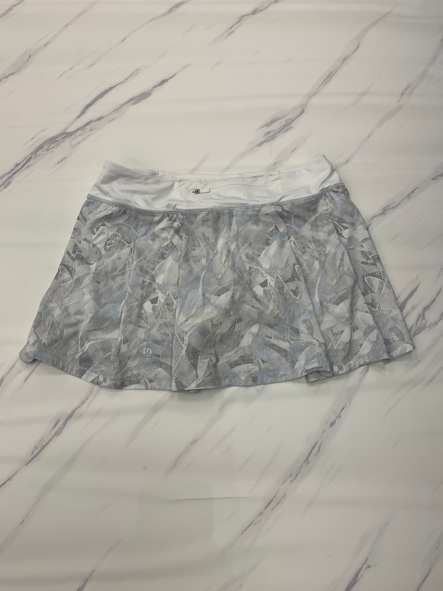 Athletic Skirt By Lululemon  Size: 8