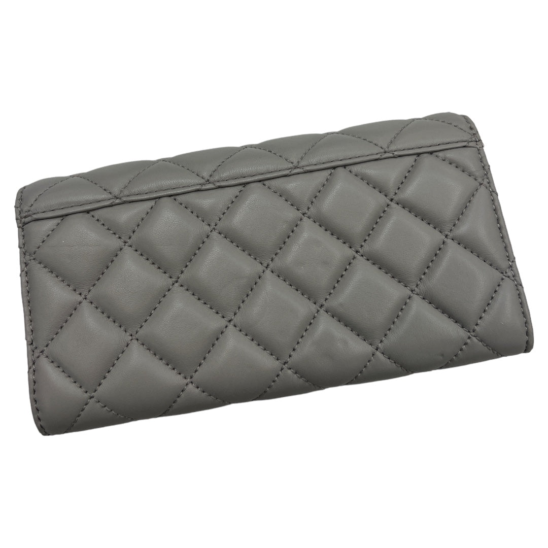 Wallet Designer By Michael By Michael Kors  Size: Large