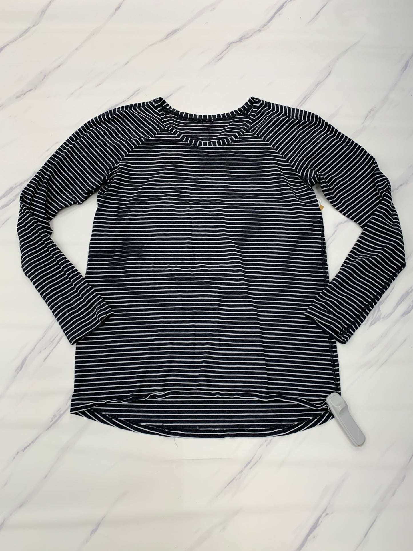 Striped Pattern Athletic Top Long Sleeve Crewneck Lululemon, Size 6