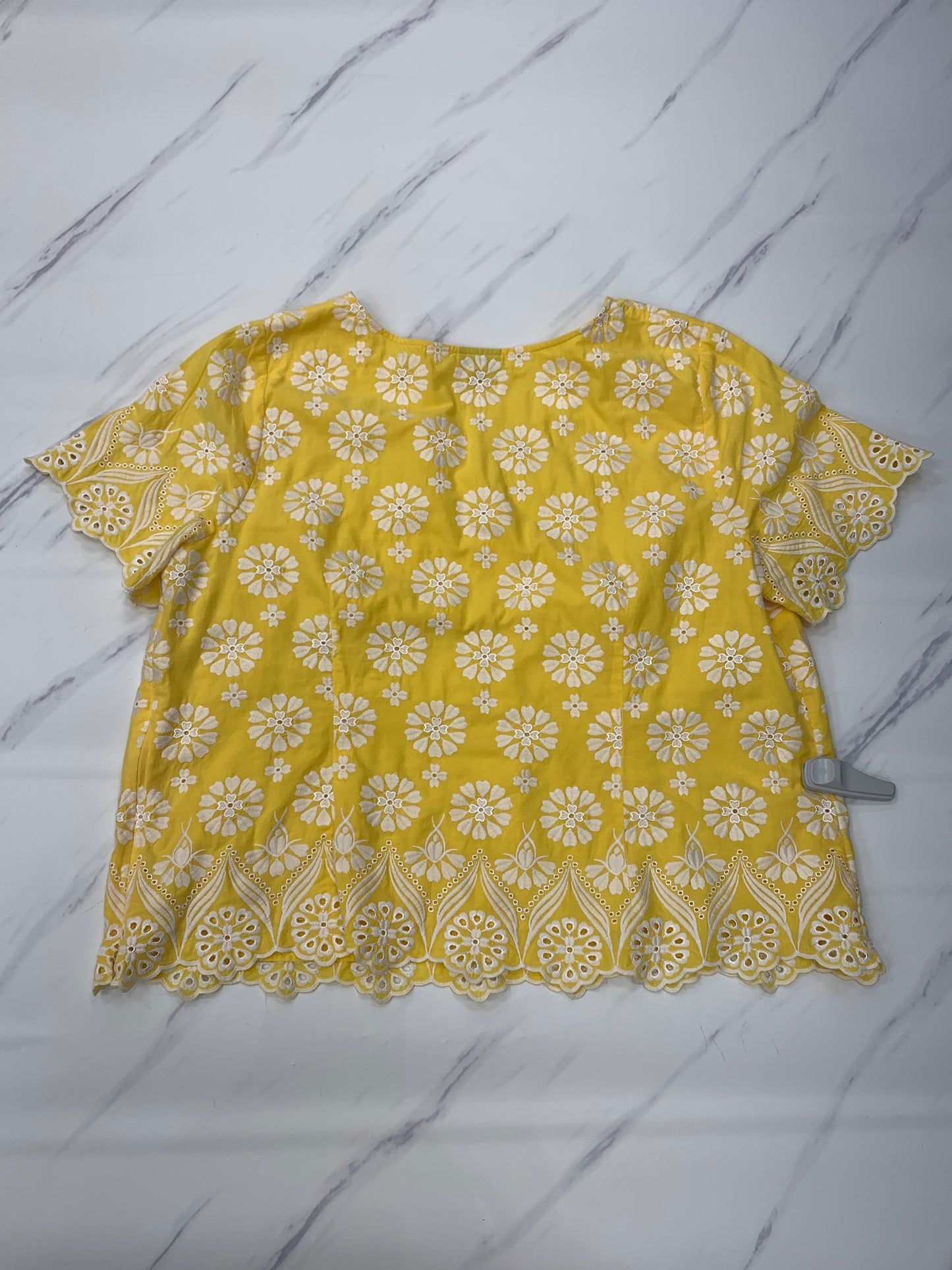 Top Short Sleeve By Talbots In Yellow, Size: 18