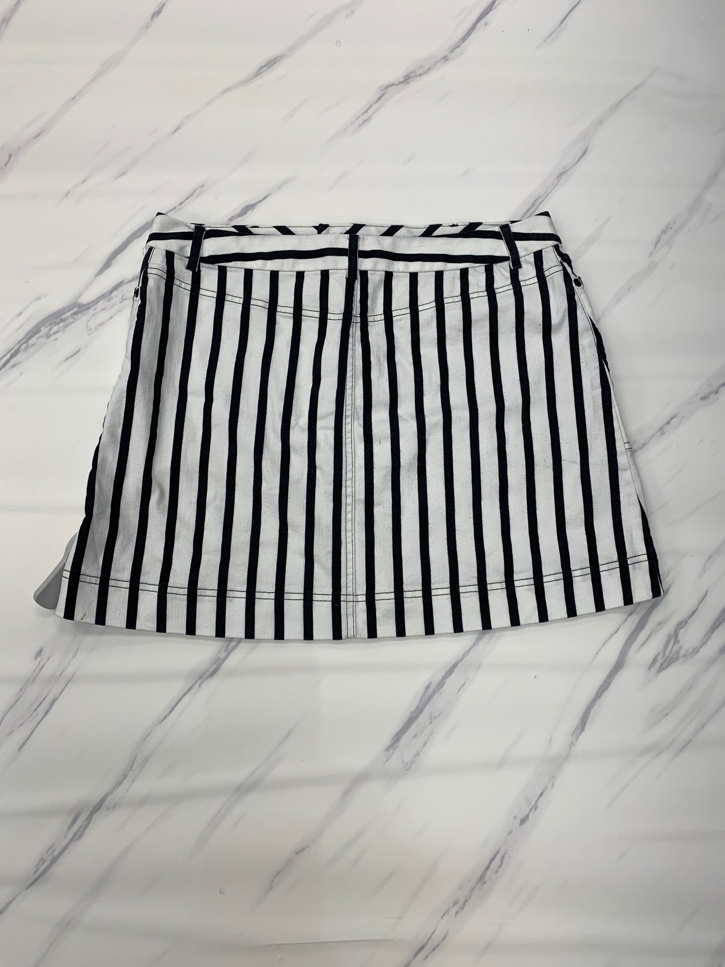 Skirt Mini & Short By Alice + Olivia In Striped Pattern, Size: 12