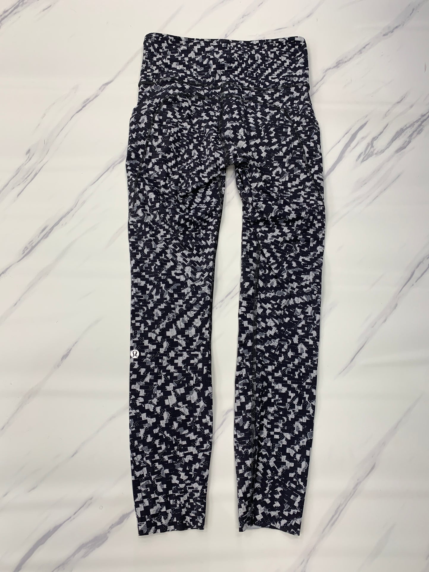 Athletic Leggings By Lululemon, Size: 4