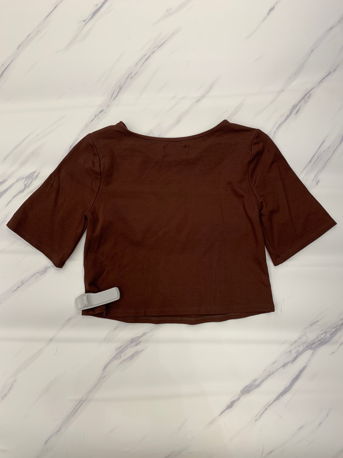 Top Short Sleeve By Cma In Brown, Size: Xs