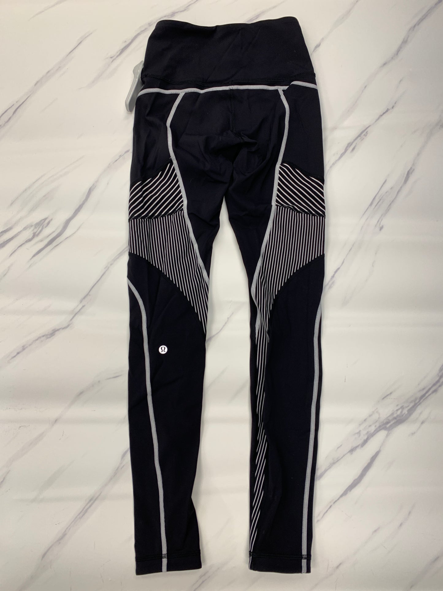 Athletic Leggings By Lululemon In Black, Size: 4