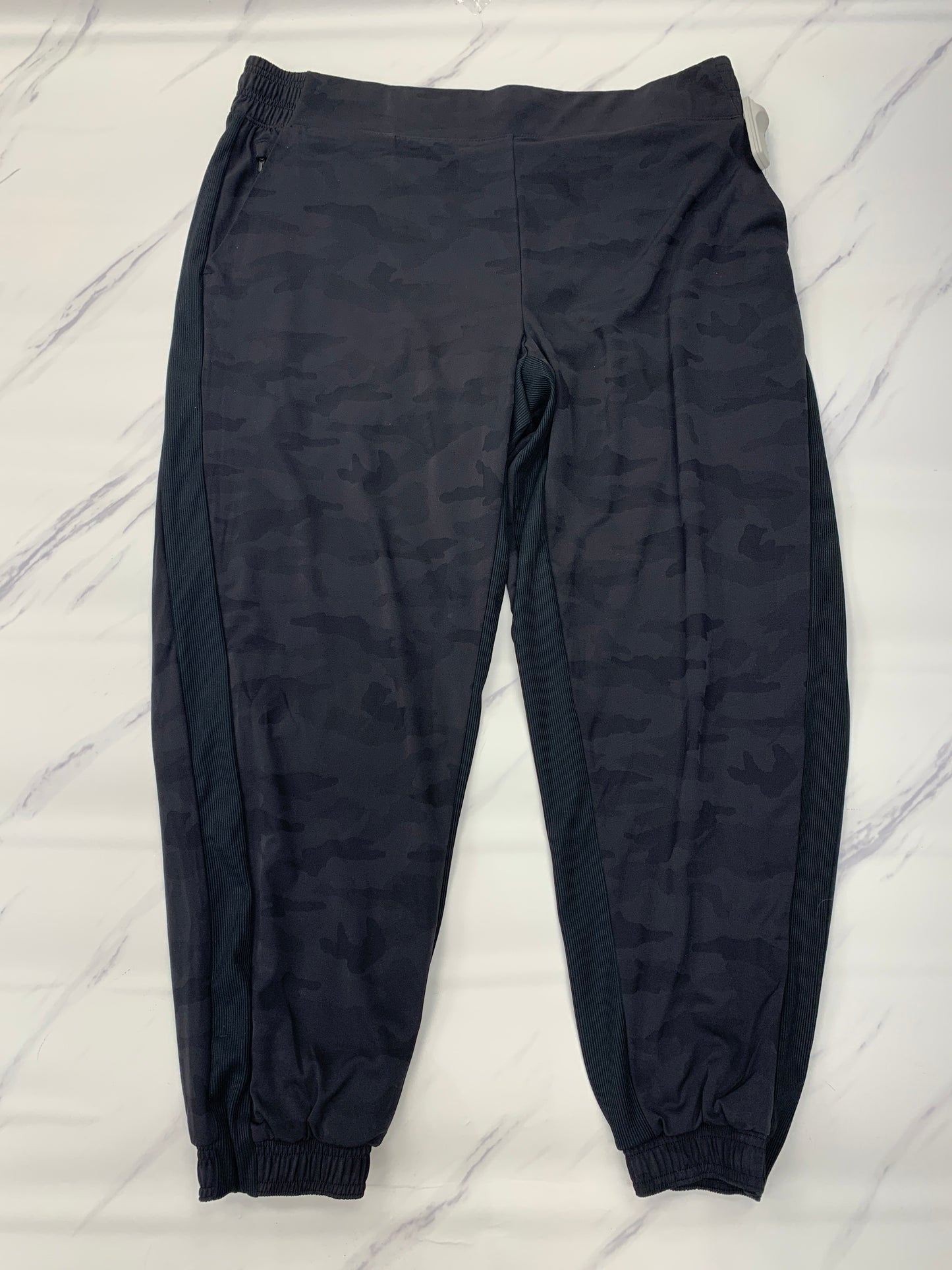 Athletic Pants By Athleta In Black, Size: 22