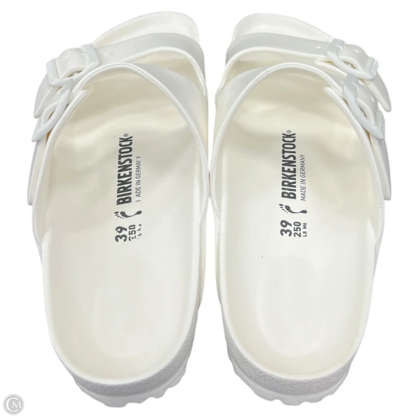 Sandals Flats By Birkenstock In White, Size: 8