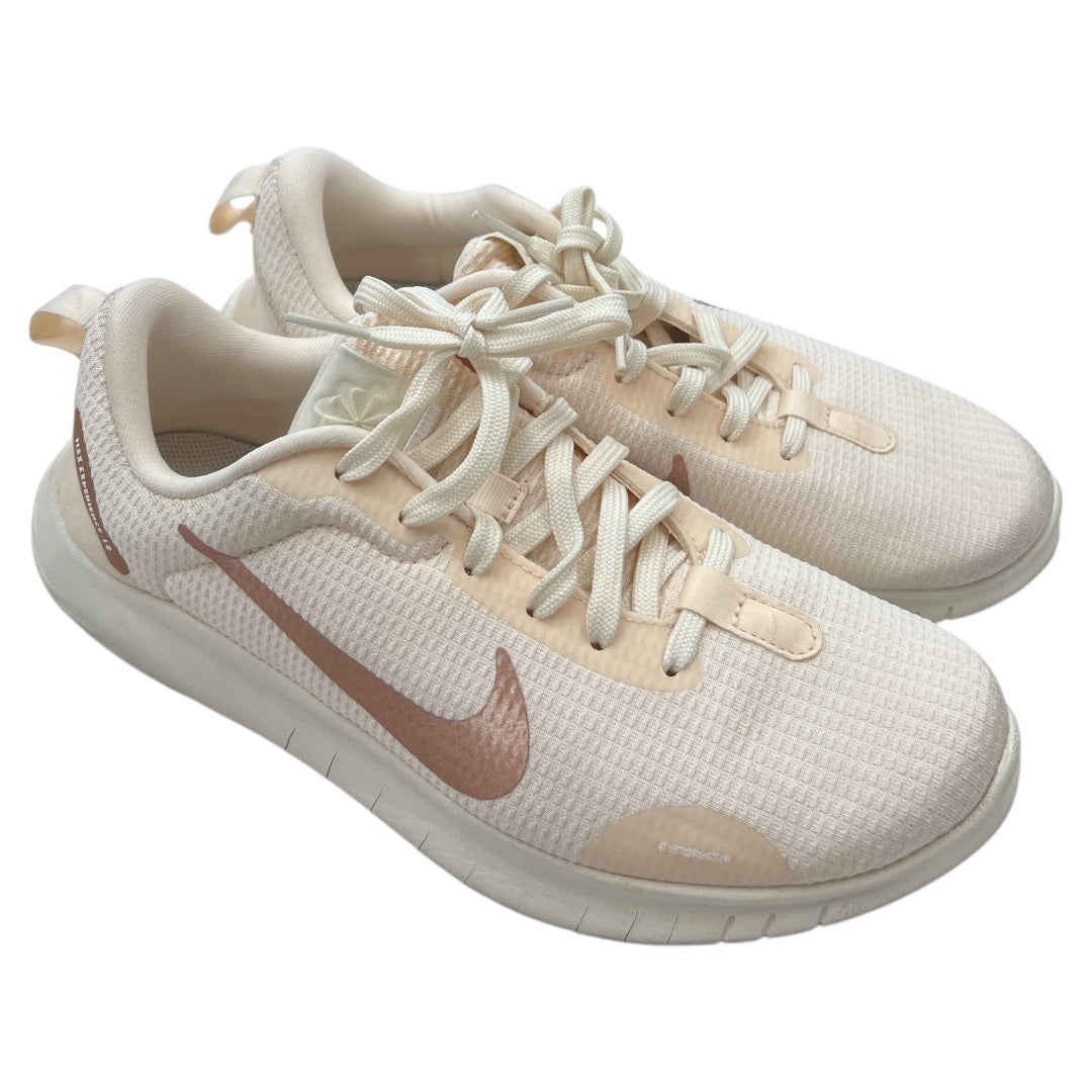 Shoes Sneakers By Nike In Cream, Size: 8.5