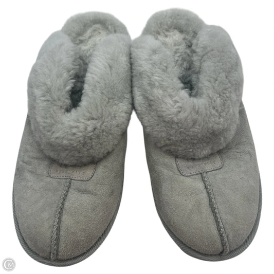 Slippers Designer By Ugg In Grey, Size: 8