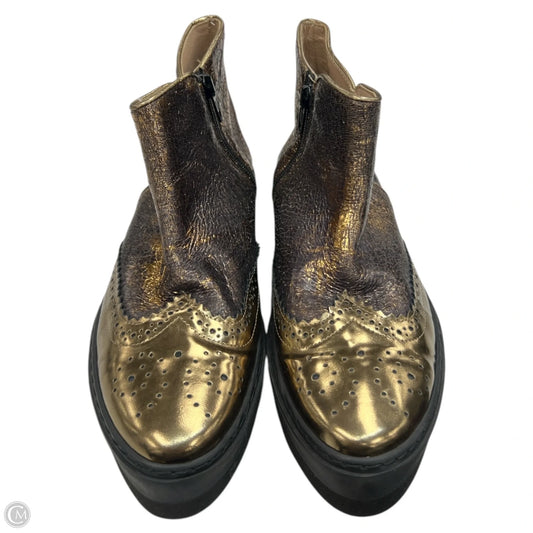 Boots Ankle Flats By Cma In Gold, Size: 8.5