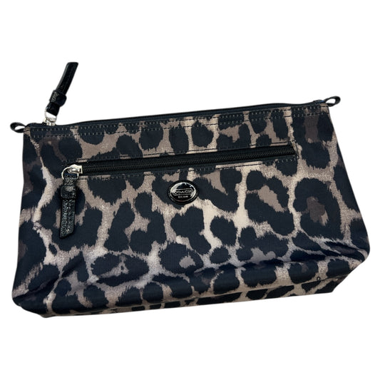 Makeup Bag Designer By Coach In Animal Print, Size:Large