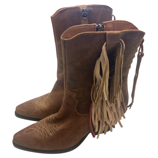 Boots Western By Dingo In Brown, Size:7