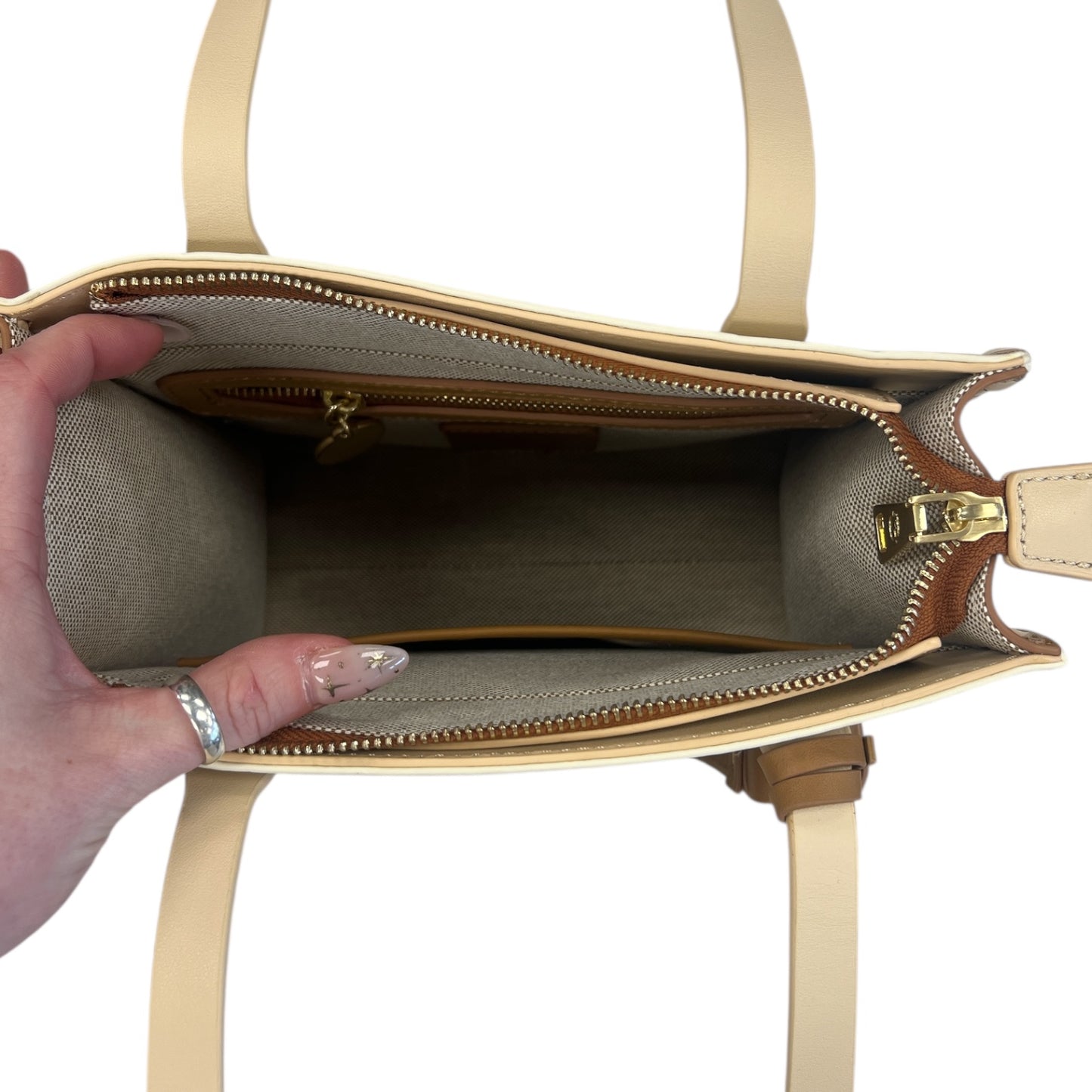 Handbag Leather By Spartina In Cream, Size:Medium