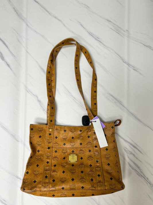 DKNY Bryant Park Shopper Bag - KEEPING IT FABULOUS