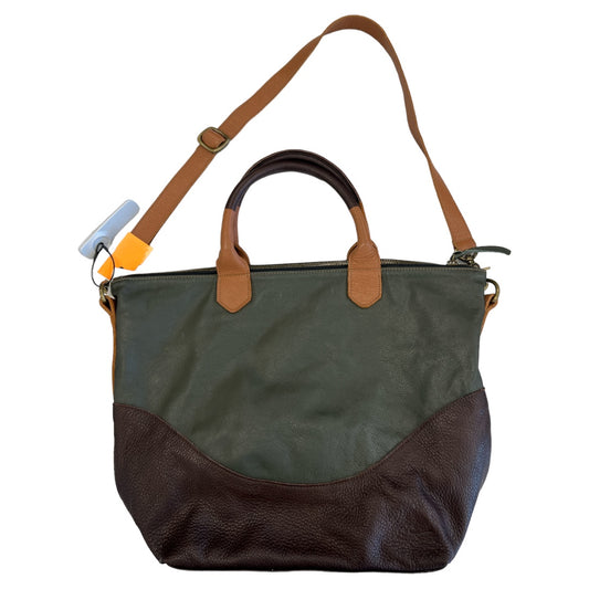 Handbag Designer By Cma  Size: Large