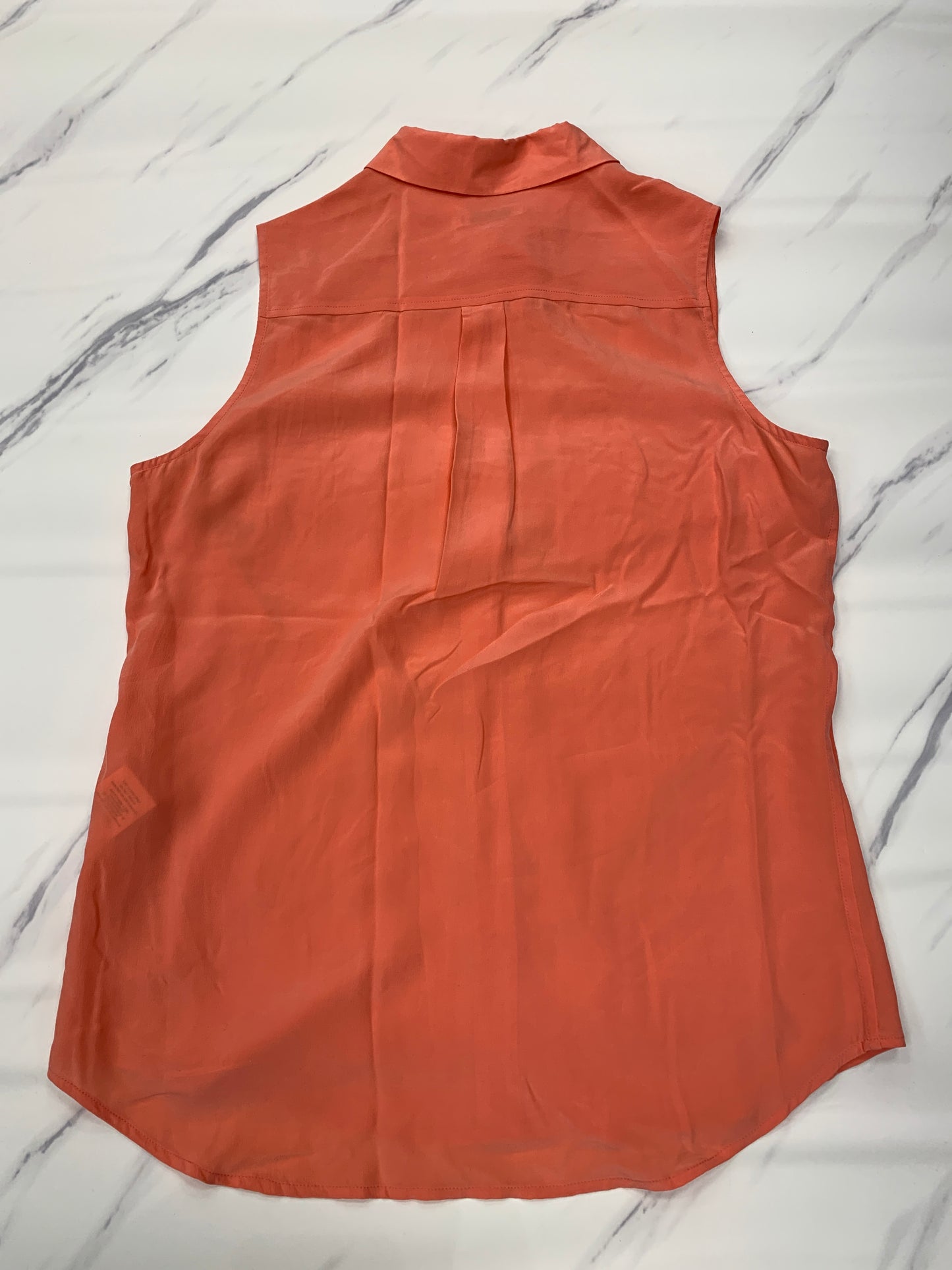 Top Sleeveless By Equipment  Size: M
